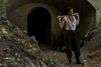 Inglourious Basterds / DVD - Akzeptabel mit Kratzer